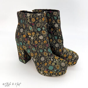 Sam Edelman Floral Embroidered Tapestry Ankle Booties Colorful Romantic Size 10